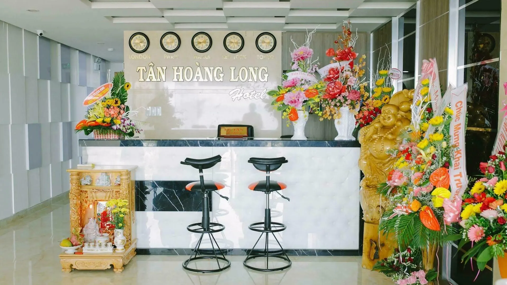 Tan Hoang Long Hotel Da Nang